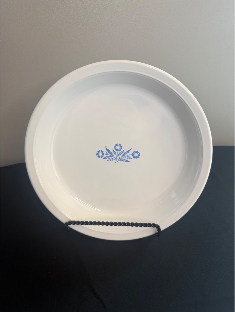 CorningWare Blue Cornflower 9 inch pie plate P-309